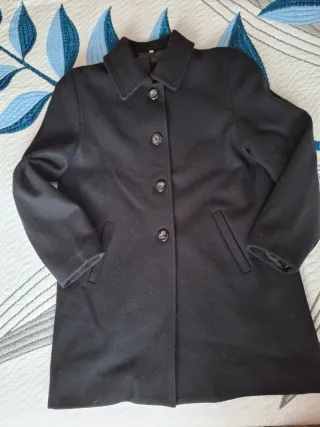 Abrigo negro talla 44