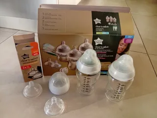 Biberones Tommee Tippee Closer to Nature Cristal