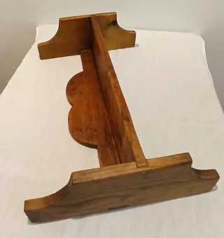 ESTANTERIA MADERA RÚSTICA ANTIGUA.