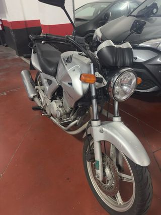 Honda CBF 250