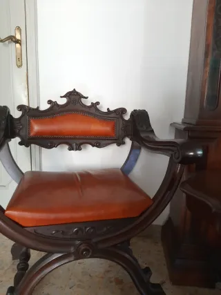 Poltrone coppia Savonarola Toscana in legno