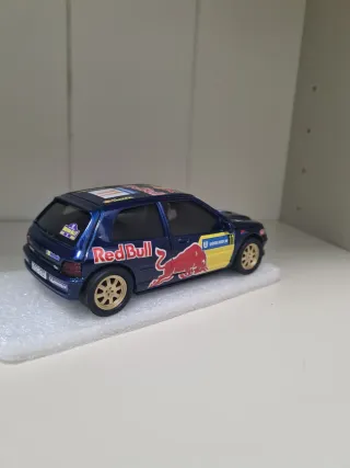 Scalextric/Ninco Red Bull