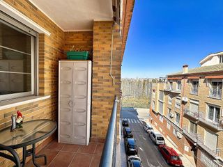 Piso en alquiler en Linares