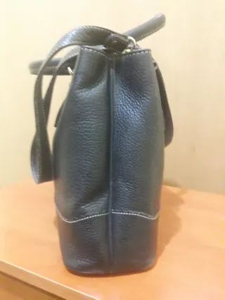 Bolso de Piel Negro