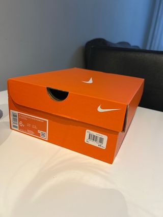 Botas de fútbol Nike Talla 38.5