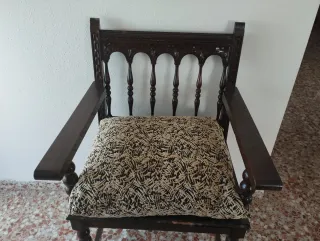 Conjunto 2 sillas y mesa madera
