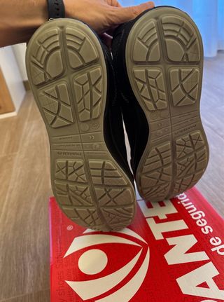 Botas de seguridad Panter negras/grises nuevas