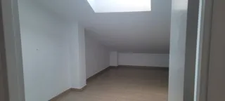 Se vende duplex en el centro de capellades