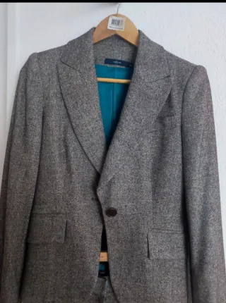 Traje chaqueta Cortefiel Talla 40 como nuevo