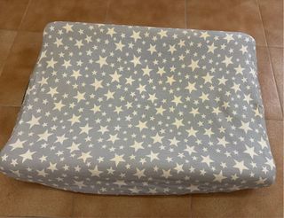 Cambiador de bebé blanco