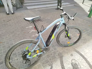 Bicicleta eléctrica Rockrider ST 100