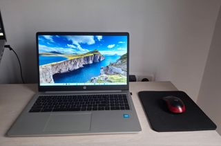 Portátil HP Azul y Plata