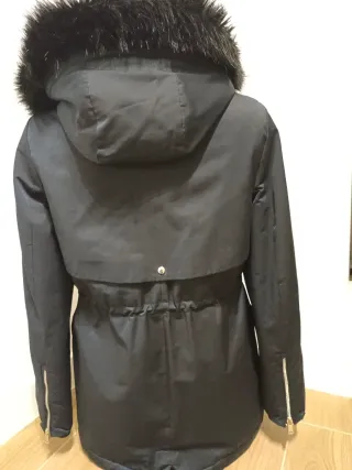 Abrigo Zara Marino con Capucha y Pelo