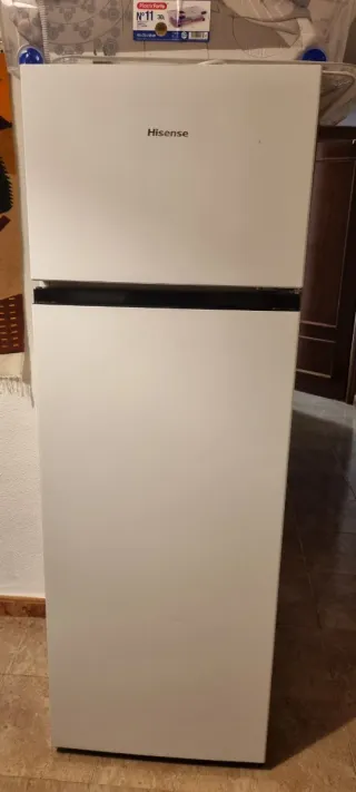 Nevera Hisense dos puertas