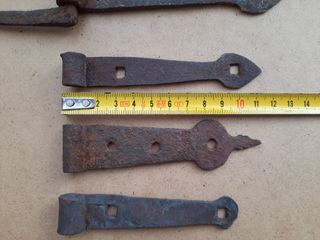4 bisagras antiguas de hierro forjado 10 y 13,5 cm