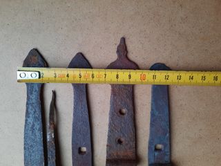 4 bisagras antiguas de hierro forjado 10 y 13,5 cm
