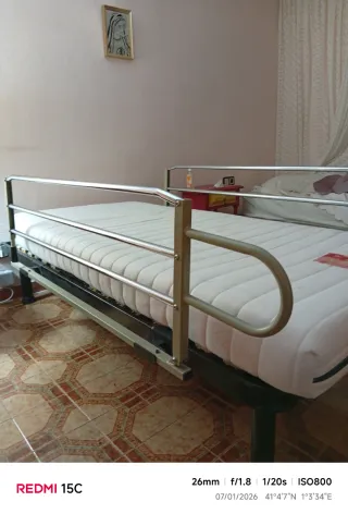 Cama Articulada Metálica con colchón de latex