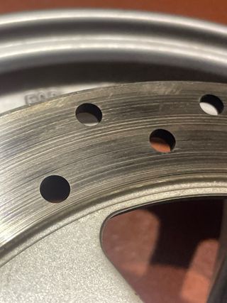 Llanta Delantera Suzuki Burgman 125-200 (07-14)