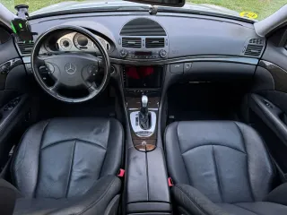 IMPECABLE MERCEDES E500 PEGATINA B