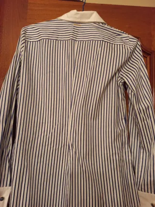 Camisa Rayas Azul y Blanca Talla M