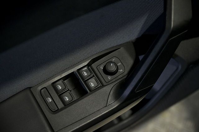 Seat Leon   2.0 TDI 110kW DSG7 Style Go