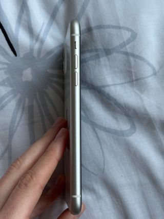 iPhone 11 64GB Blanco - Batería NUEVA