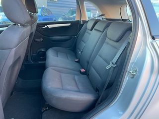 Mercedes-Benz B180d / Automatico