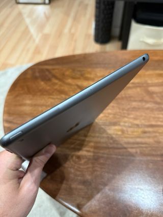iPad 9ª Gen 10.2 64GB Gris Espacial