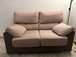 Sofá 2 plazas tela marrón/beige