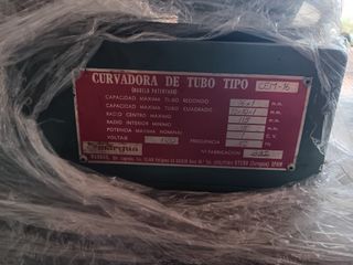 Curvadora de tubos Margua CEM-16