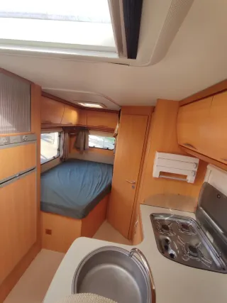 Autocaravana cama francesa pilote 670