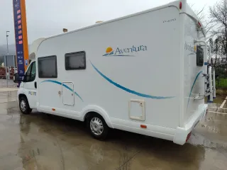 Autocaravana cama francesa pilote 670