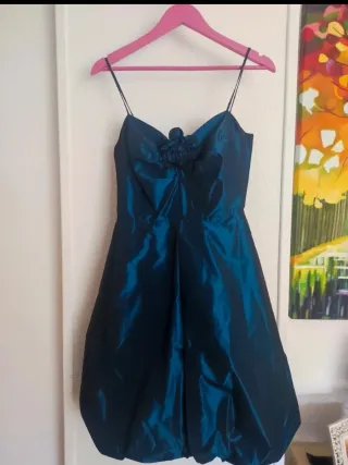 Vestido fiesta hecho a medida. A juego con zapatos