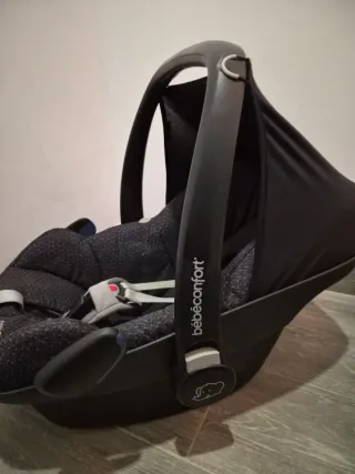 Maxi-Cosi Silla de Coche Bebé Confort