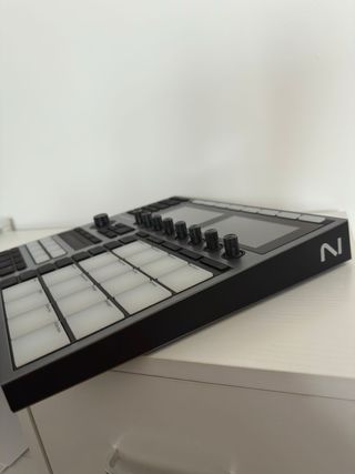 Native Instruments Maschine+ Groovebox