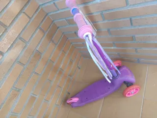 Moto correpasillos + Casco infantil