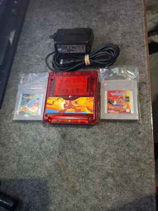 Nintendo Game Boy Advance SP + Juegos + Cargador