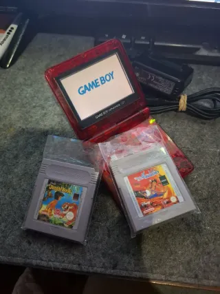 Nintendo Game Boy Advance SP + Juegos + Cargador