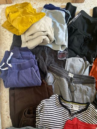 Lote Ropa Hombre Varias Marcas, más de 25 prendas