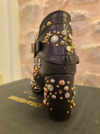 Botines Zadig & Voltaire negros con estrellas