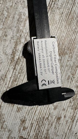 Calibre Digital o Pie de Rey 150mm Fibra Carbono