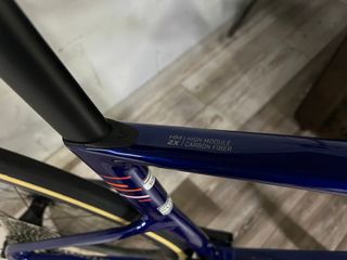 BERRIA BELADOR PRO DI2 + ZIP FIRECREST