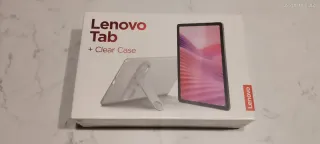 Lenovo Tab imballato con Custodia Trasparente