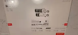 Lenovo Tab imballato con Custodia Trasparente