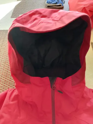 Chaqueta de esquí roja