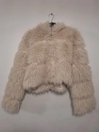 Abrigo beige peludo # Rebajas 40%