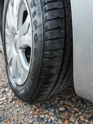 Citroen C4 1.6HDI automático