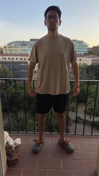 Camiseta Pull&Bear beige talla L