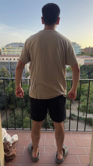 Camiseta Pull&Bear beige talla L