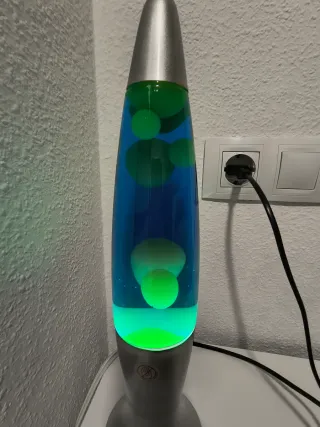 Lámpara de lava azul y verde